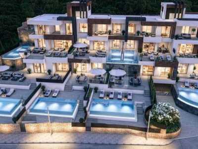 Multi-Family Home For Sale in Benidorm, Spain