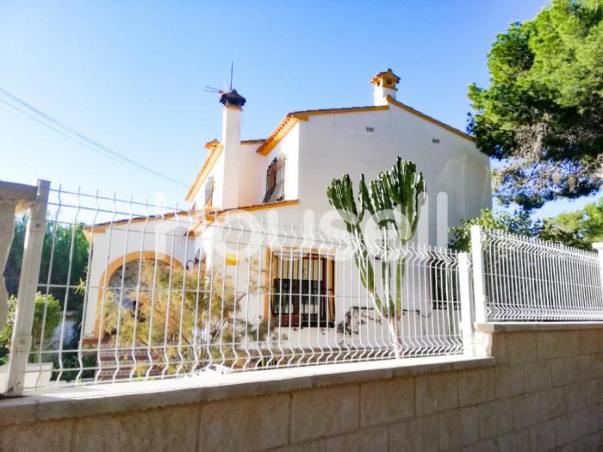 Picture of Home For Sale in Alfas Del Pi, Alicante, Spain