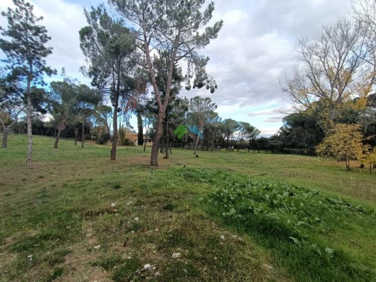 Picture of Residential Land For Sale in Madrid, Madrid, Spain