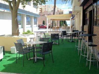 Retail For Sale in Benalmadena, Spain