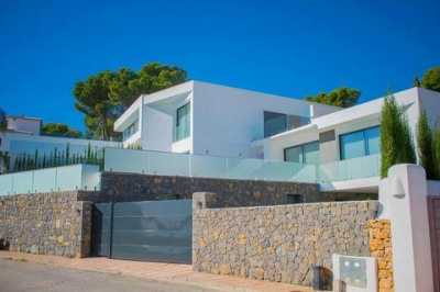Villa For Sale in 