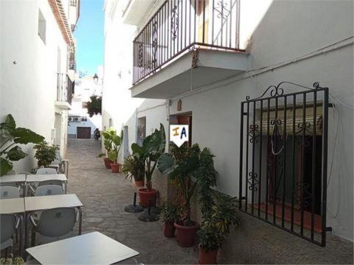 Picture of Home For Sale in Canillas De Aceituno, Malaga, Spain