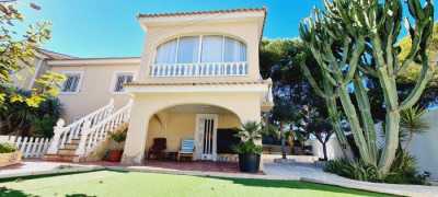 Villa For Sale in Torrevieja, Spain