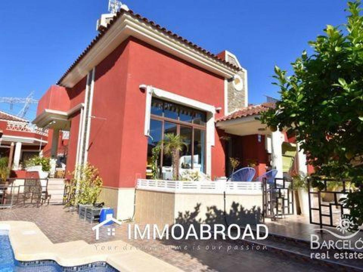 Picture of Villa For Sale in Algorfa, Alicante, Spain