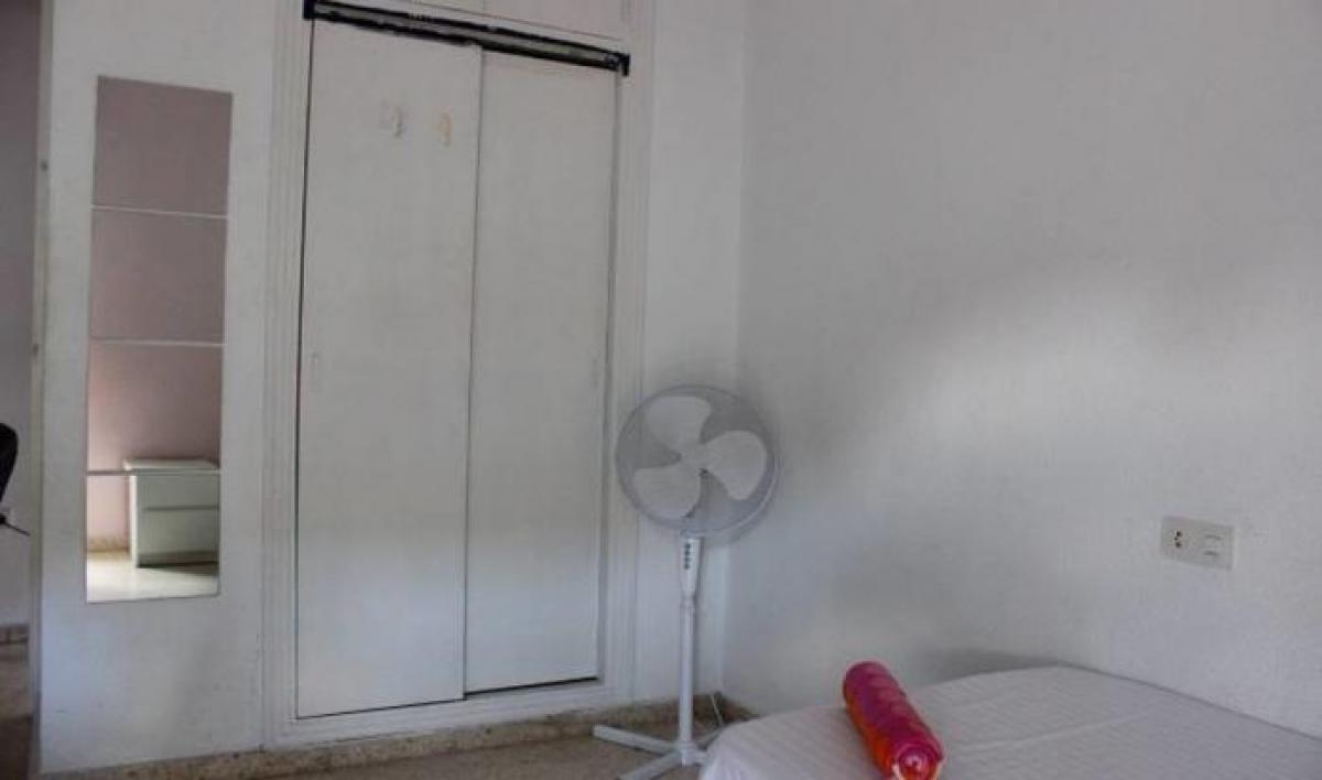 Picture of Apartment For Rent in Sevilla, Kyrenia, Spain