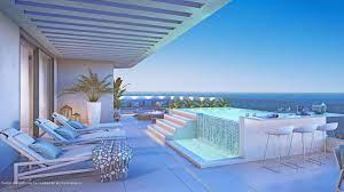 Picture of Apartment For Sale in Fuengirola, Malaga, Spain