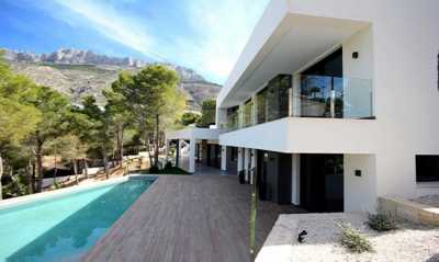Apartment For Sale in Altea, Spain