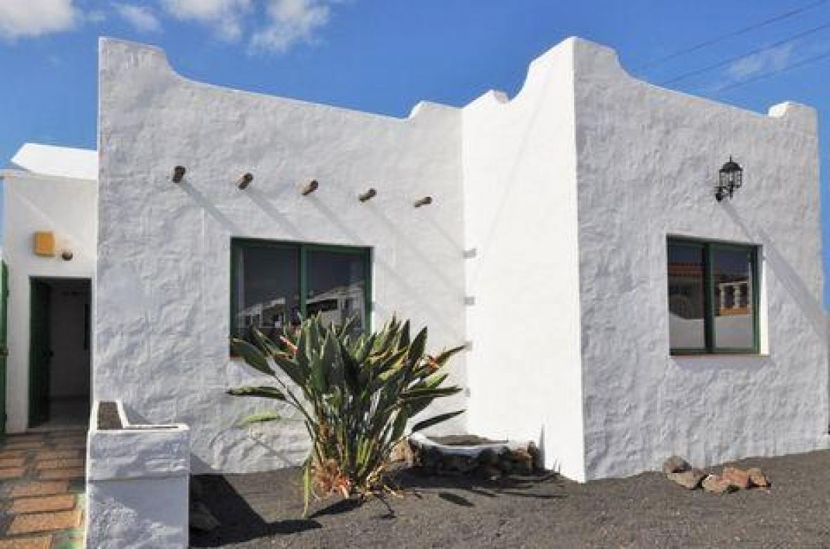 Picture of Villa For Sale in San Bartolome, Alicante, Spain