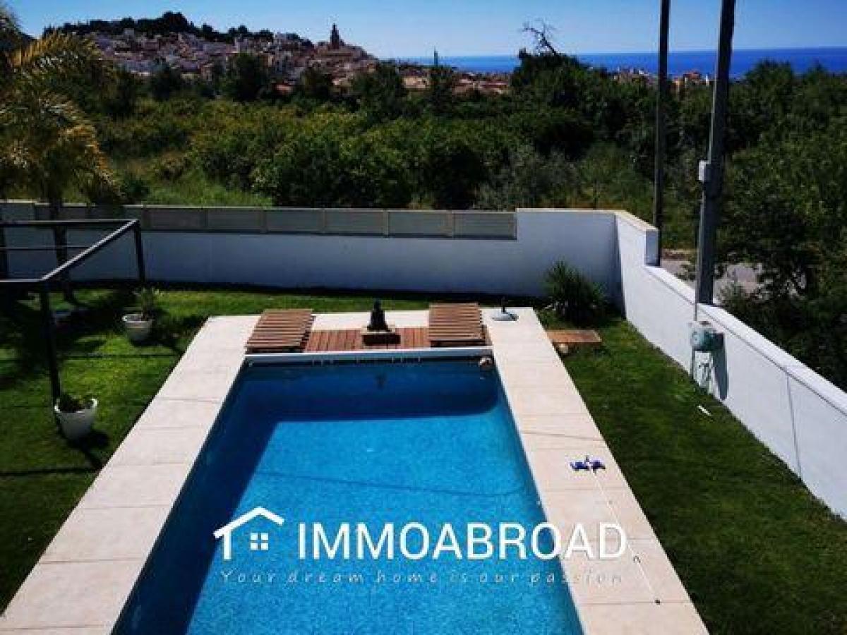 Picture of Villa For Sale in Finestrat, Alicante, Spain