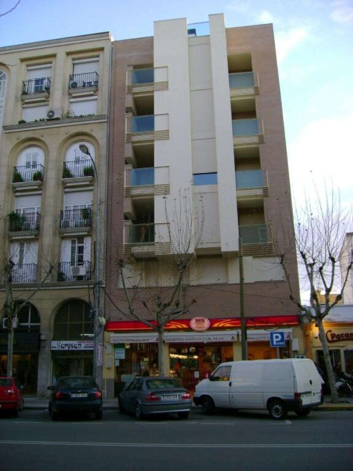 Picture of Apartment For Sale in Badajoz, Grand Est, Spain