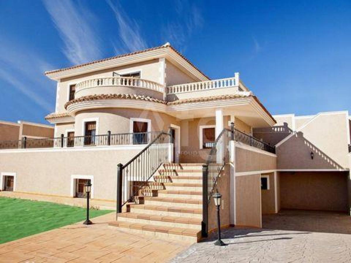 Picture of Villa For Sale in Los Altos, Alicante, Spain