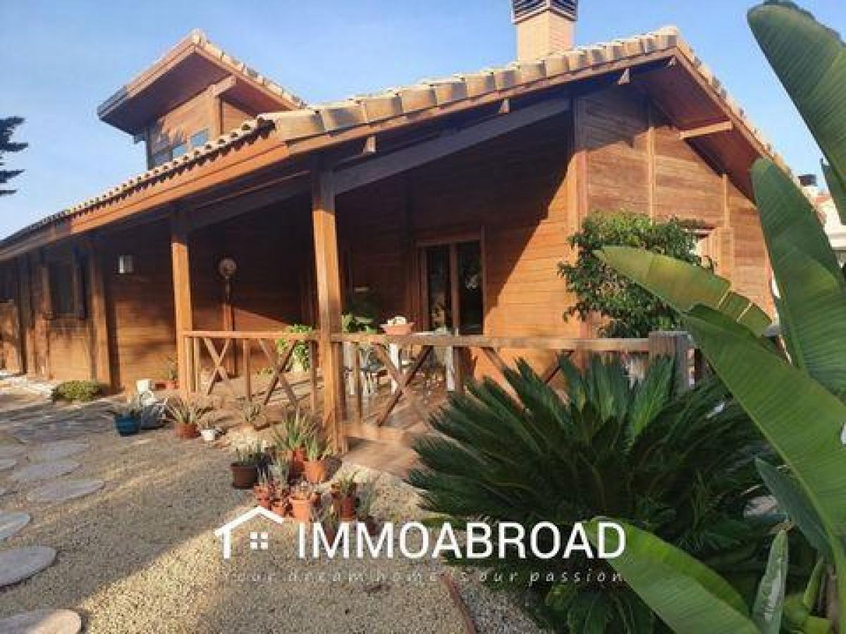 Picture of Villa For Sale in Benidorm, Alicante, Spain