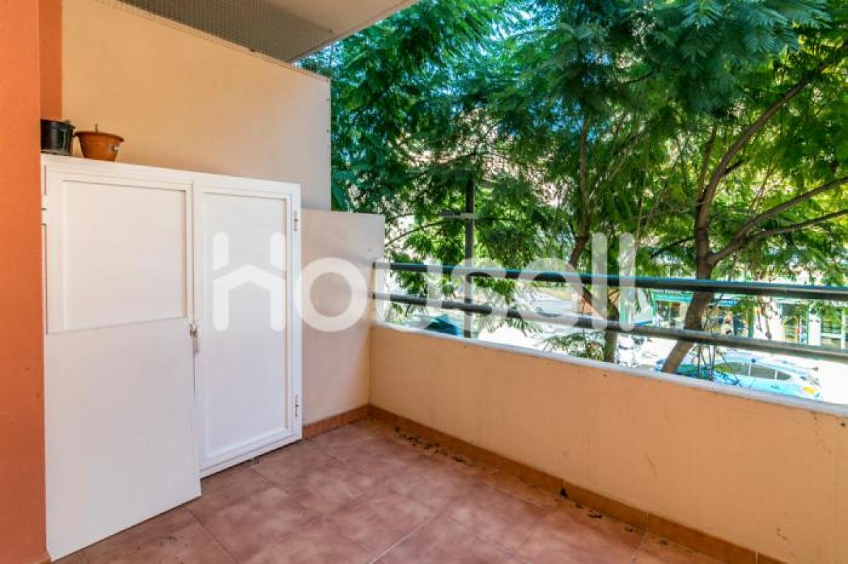 Picture of Apartment For Sale in Estepona, Malaga, Spain