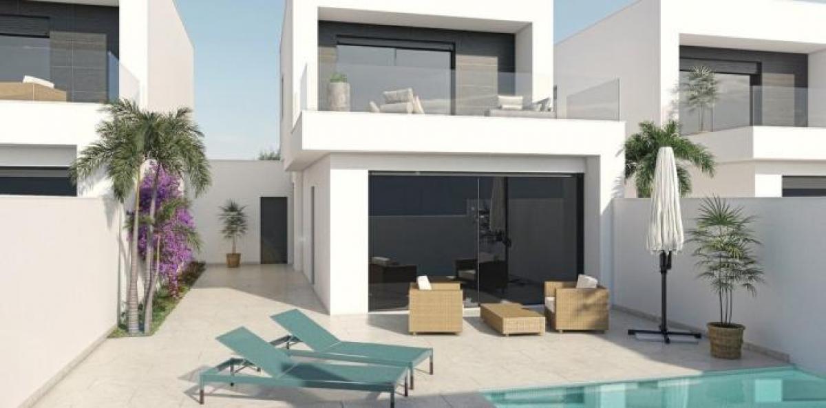 Picture of Villa For Sale in San Pedro Del Pinatar, Alicante, Spain