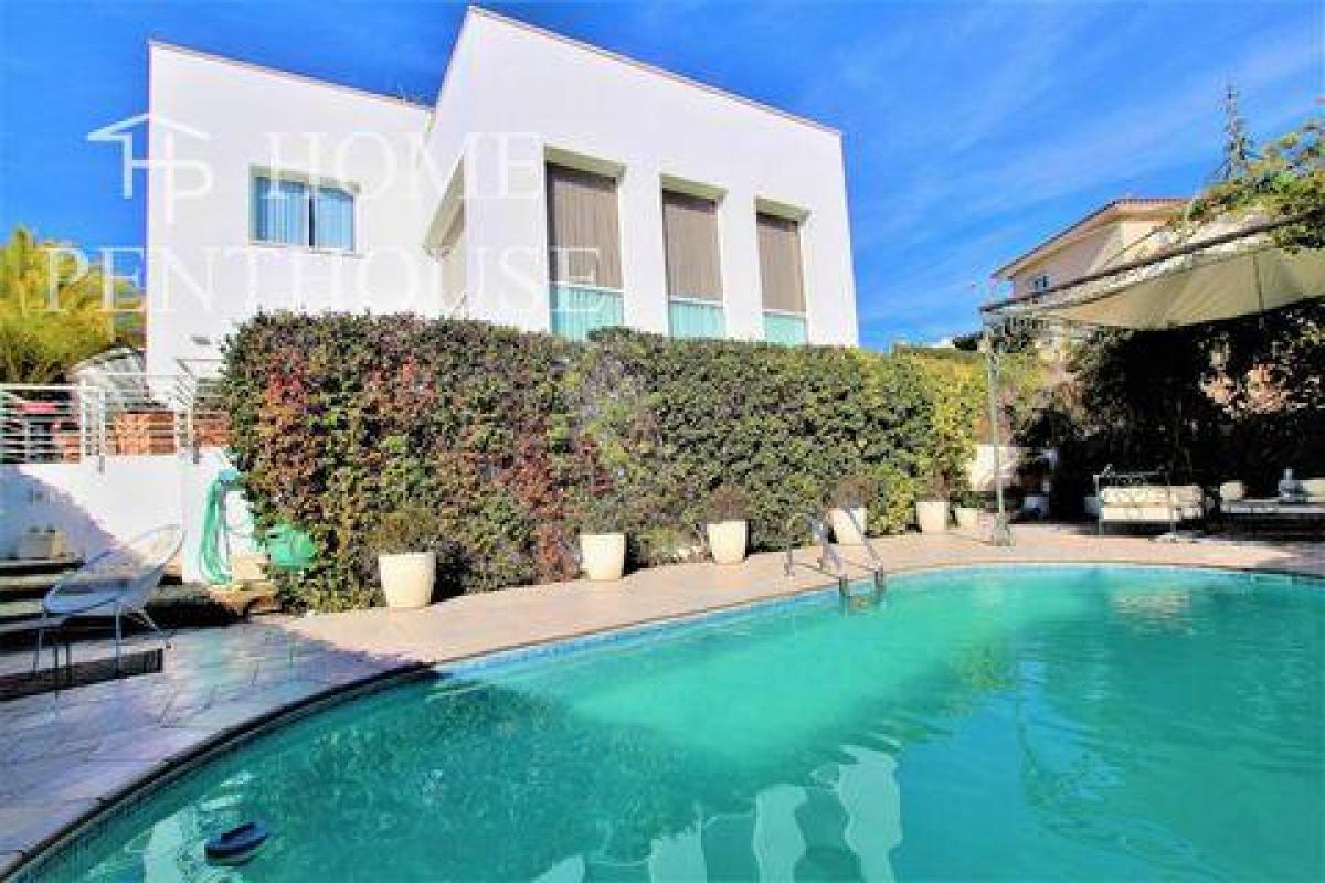 Picture of Villa For Sale in Sitges, Barcelona, Spain