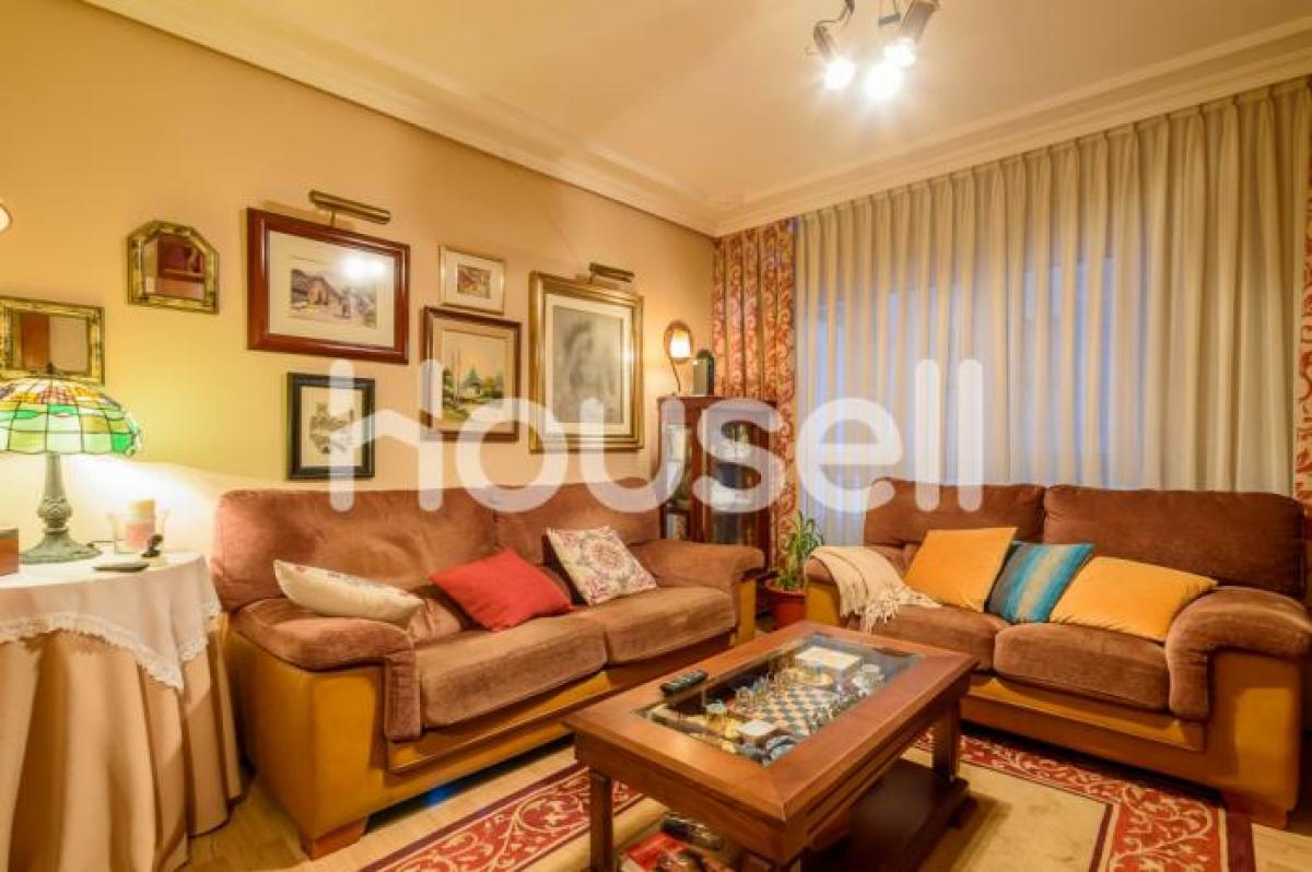 Picture of Apartment For Sale in Oviedo, Asturias, Spain