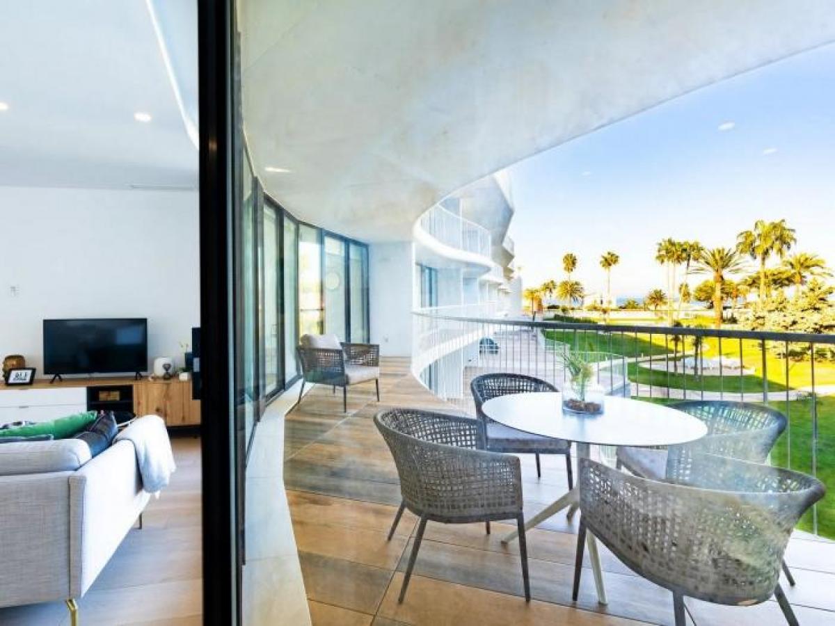 Picture of Apartment For Sale in Denia, Alicante, Spain