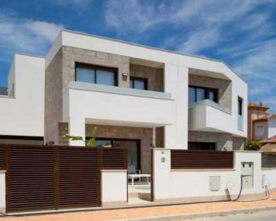 Bungalow For Sale in San Pedro Del Pinatar, Spain