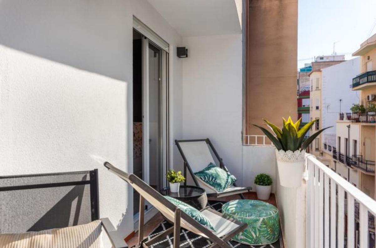 Picture of Apartment For Sale in Alicante, Alicante, Spain