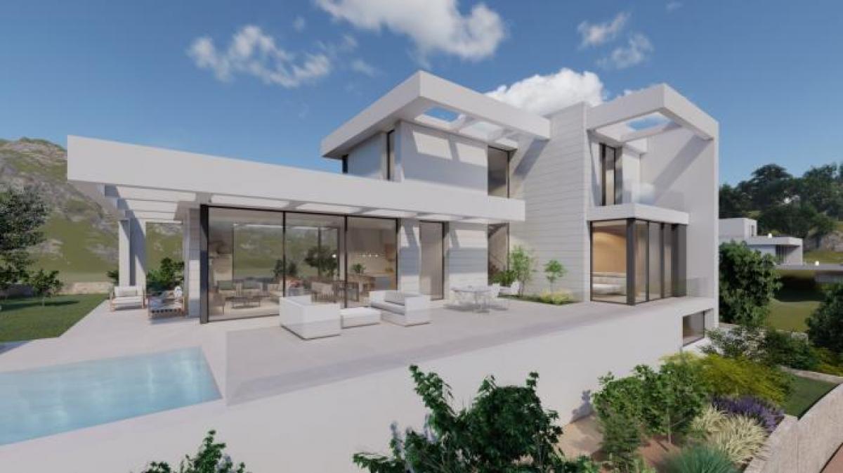 Picture of Villa For Sale in Campoamor, Alicante, Spain