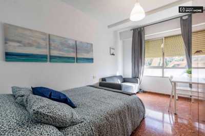 Apartment For Rent in Valencia, Spain