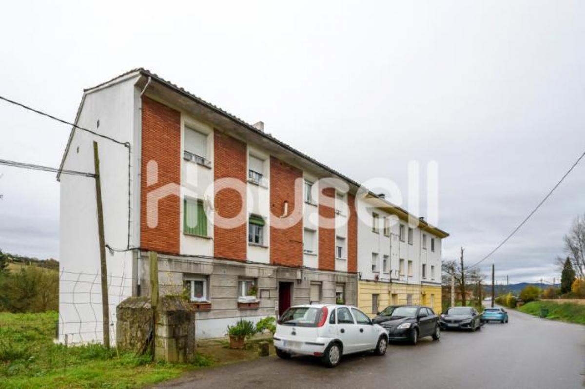 Picture of Apartment For Sale in Oviedo, Asturias, Spain