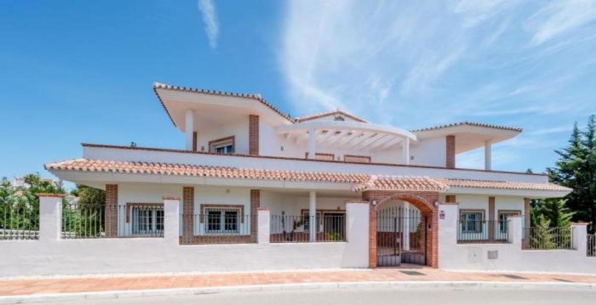 Picture of Villa For Sale in Mijas, Malaga, Spain