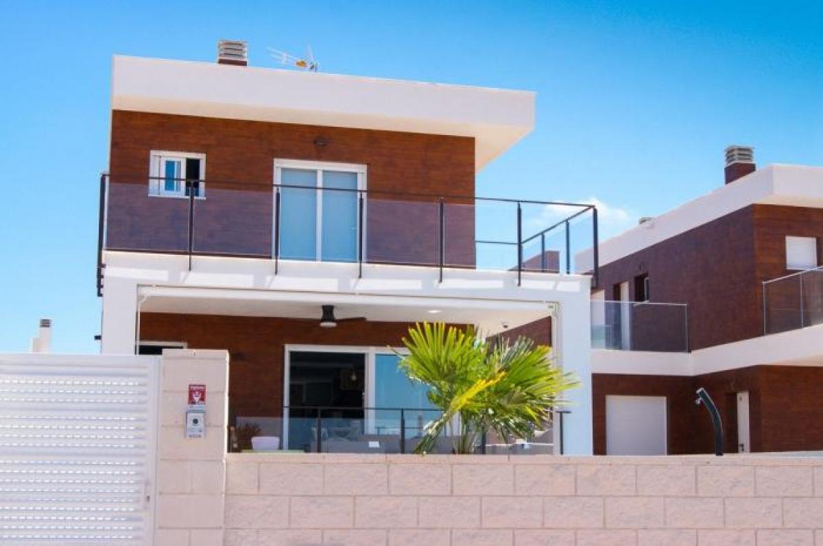 Picture of Home For Sale in Gran Alacant, Alicante, Spain