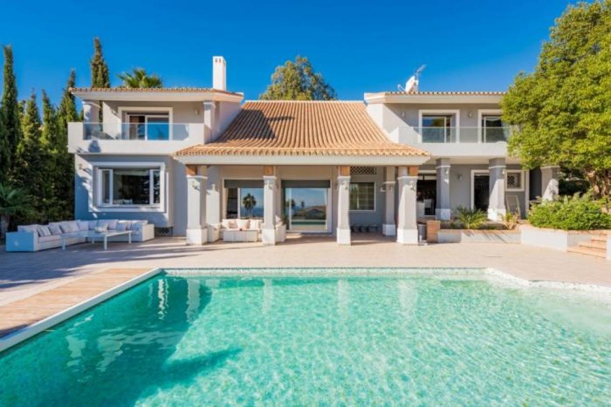 Picture of Villa For Sale in Manilva, Malaga, Spain