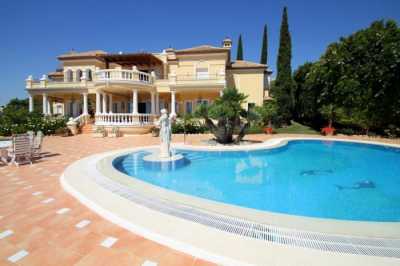Villa For Sale in Estepona, Spain