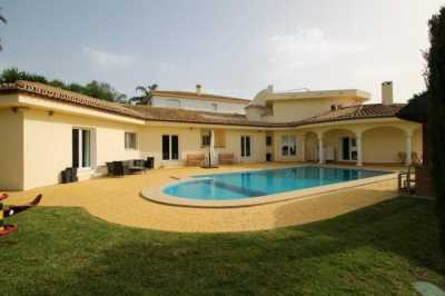 Villa For Sale in Estepona, Spain