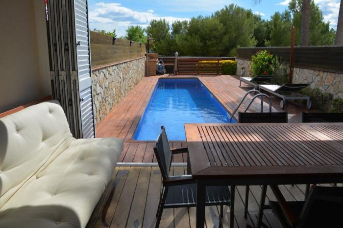 Picture of Apartment For Sale in Torredembarra, Tarragona, Spain