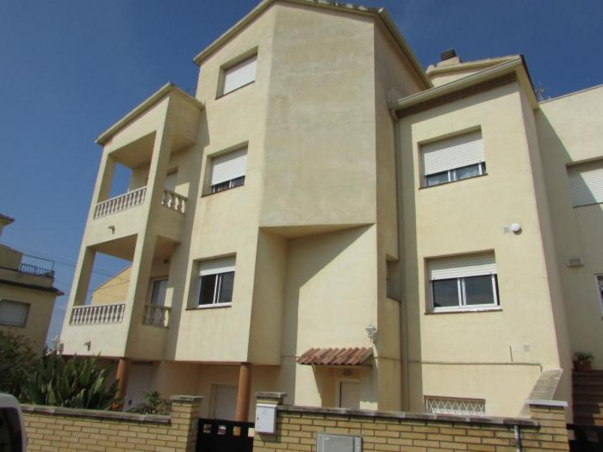 Picture of Villa For Sale in Torredembarra, Tarragona, Spain