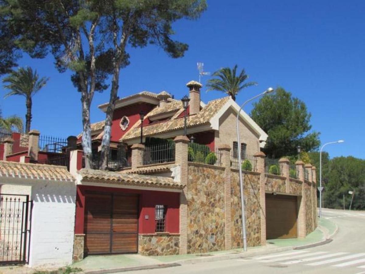 Picture of Villa For Sale in Campoamor, Alicante, Spain