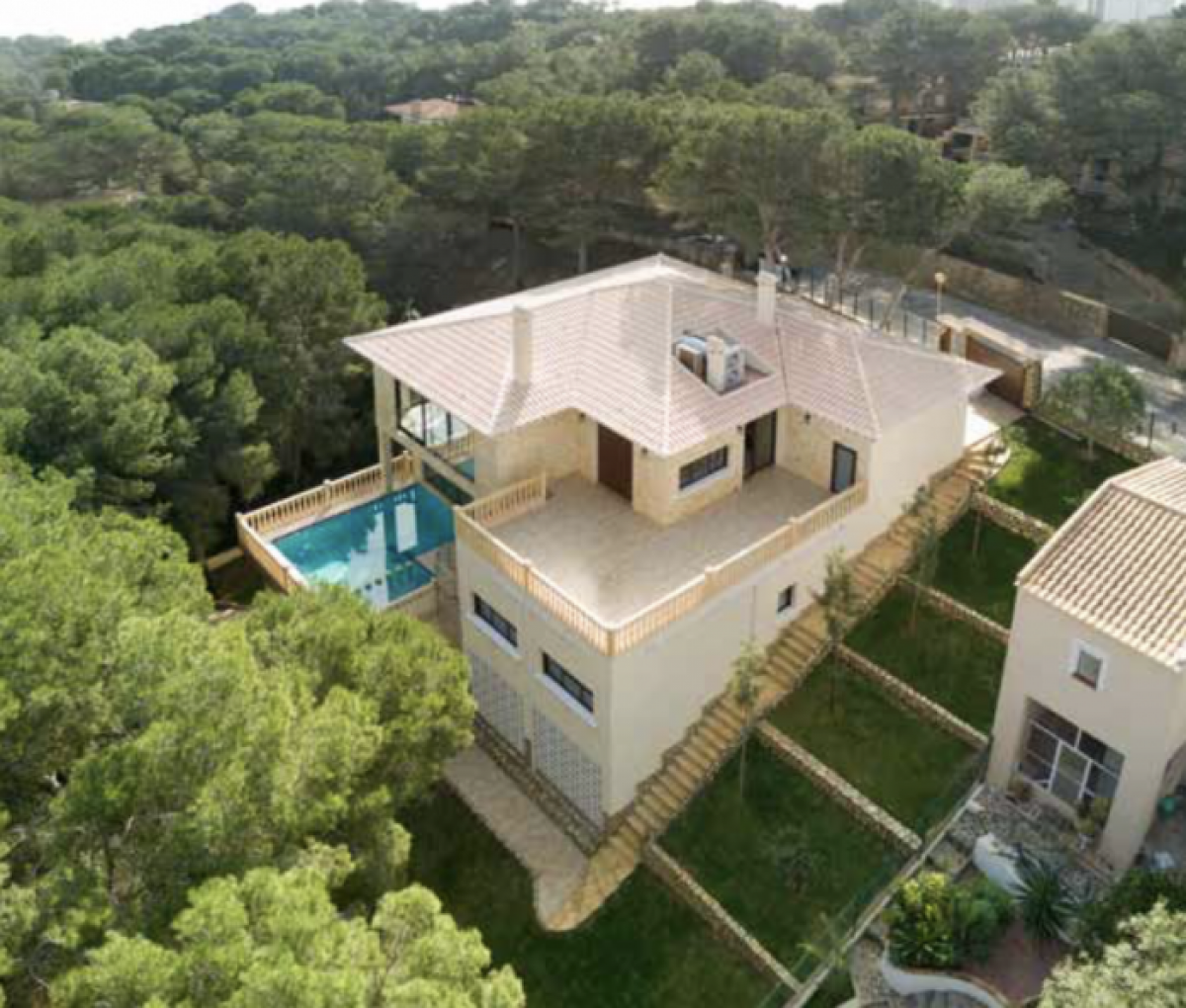 Picture of Villa For Sale in Campoamor, Alicante, Spain