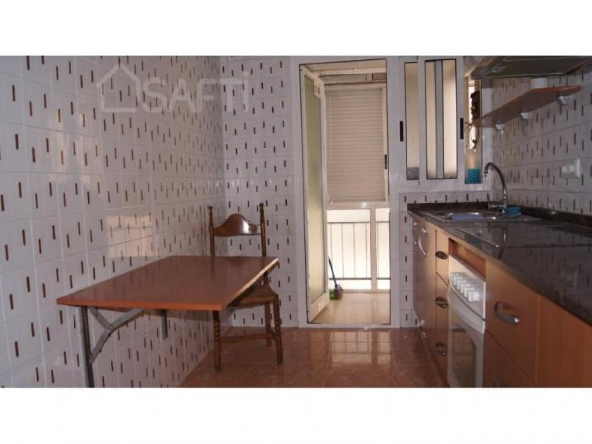 Picture of Apartment For Sale in Reus, Tarragona, Spain
