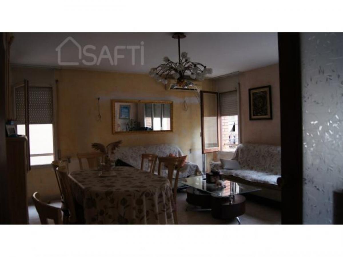 Picture of Home For Sale in Reus, Tarragona, Spain