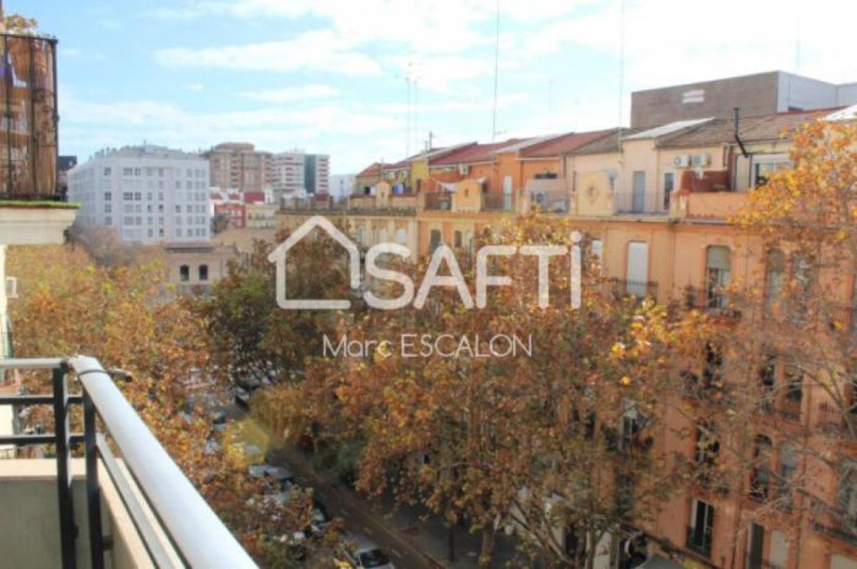 Picture of Apartment For Sale in Valencia, Valencia, Spain