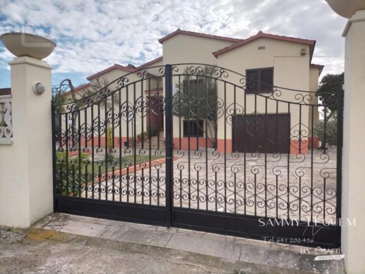 Picture of Home For Sale in Vinaros, Castellon, Spain