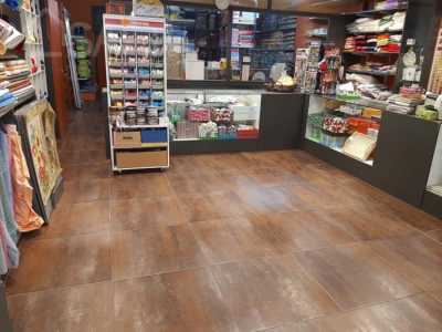 Retail For Sale in Manresa, Spain