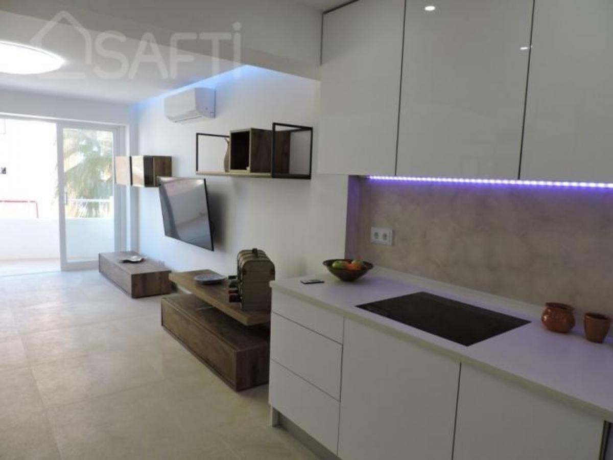 Picture of Apartment For Sale in Calvia, Mallorca, Spain