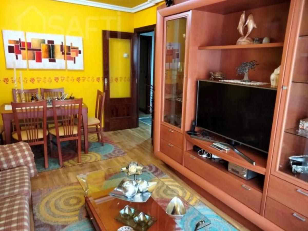 Picture of Apartment For Sale in Oviedo, Asturias, Spain
