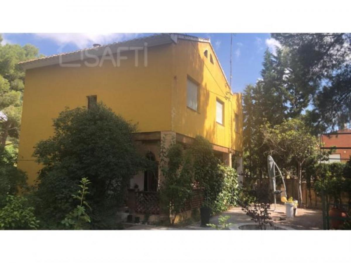 Picture of Home For Sale in Yecla, Murcia, Spain