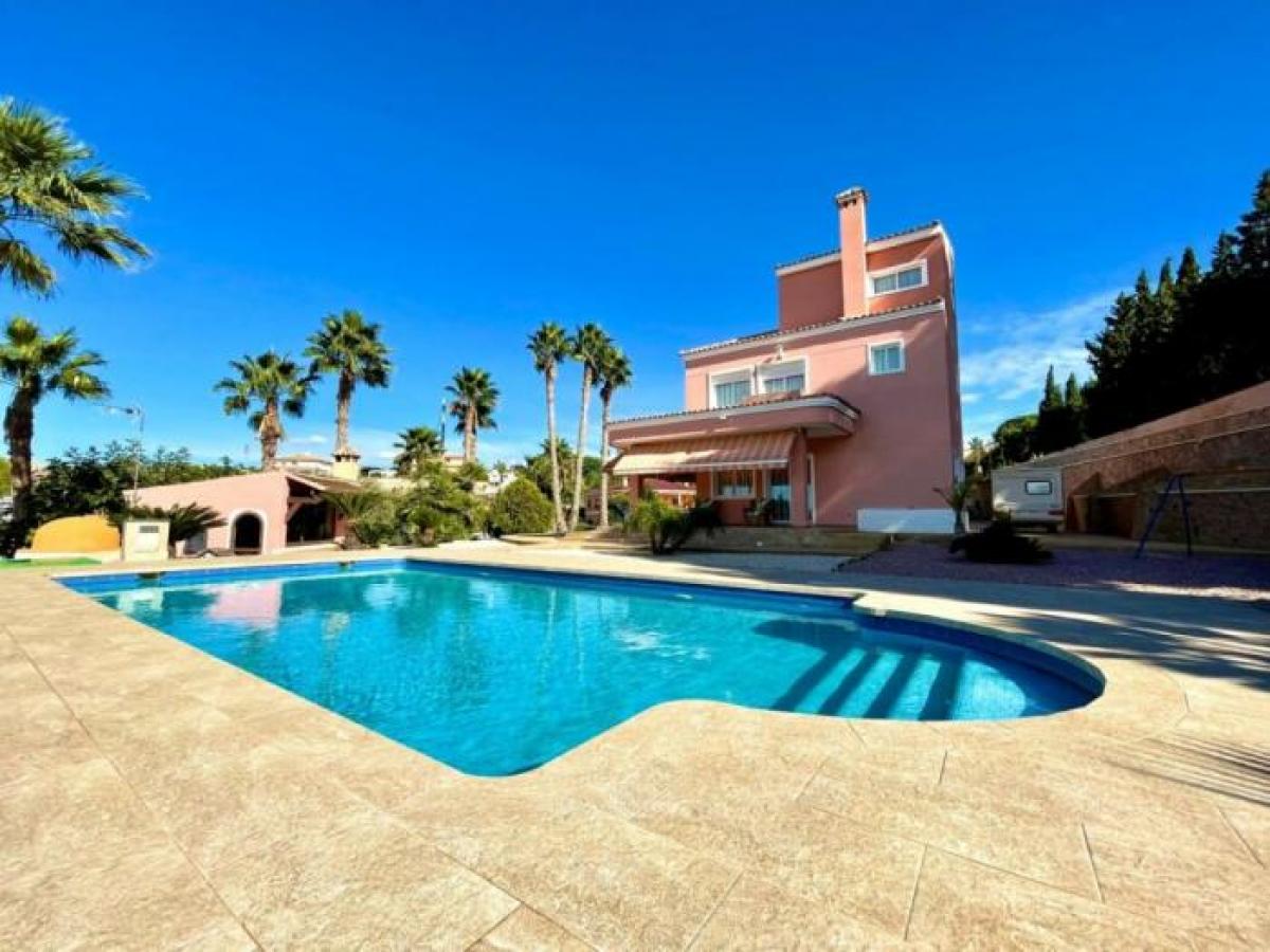Picture of Home For Sale in Elche, Alicante, Spain