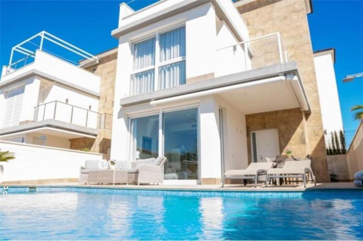 Picture of Home For Sale in Torrevieja, Alicante, Spain