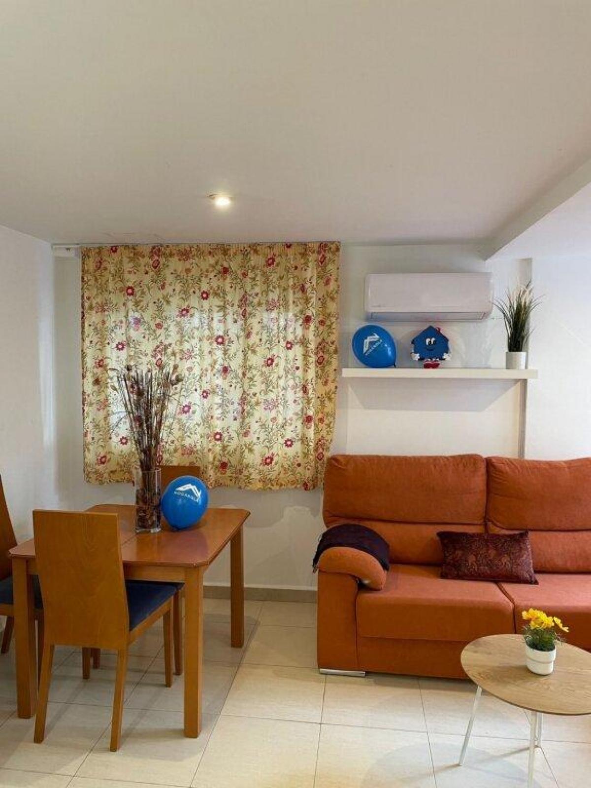Picture of Apartment For Sale in Fuengirola, Malaga, Spain