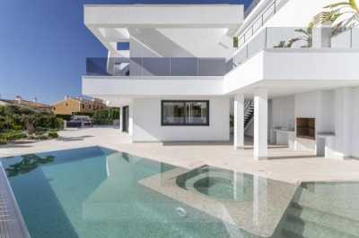 Villa For Sale in Benidorm, Spain