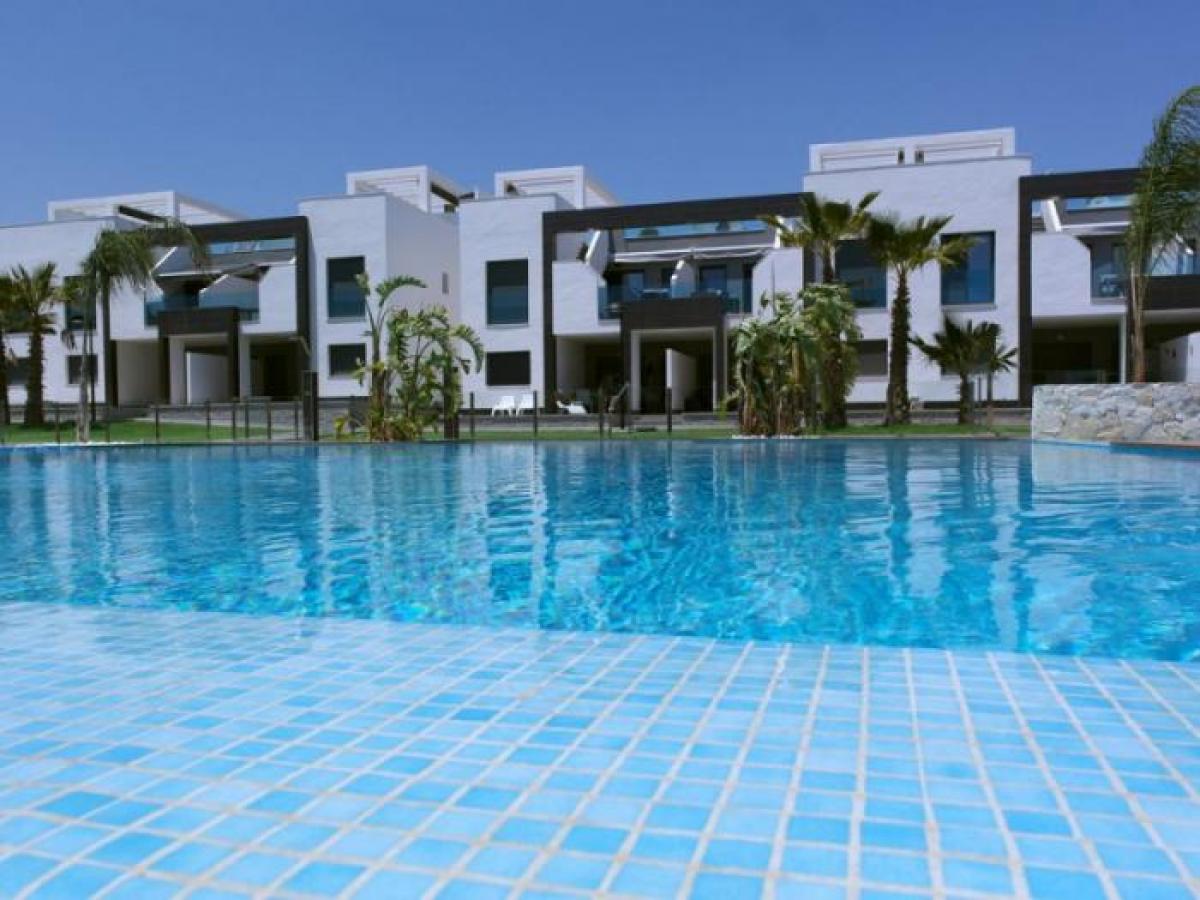 Picture of Bungalow For Sale in Guardamar, Alicante, Spain