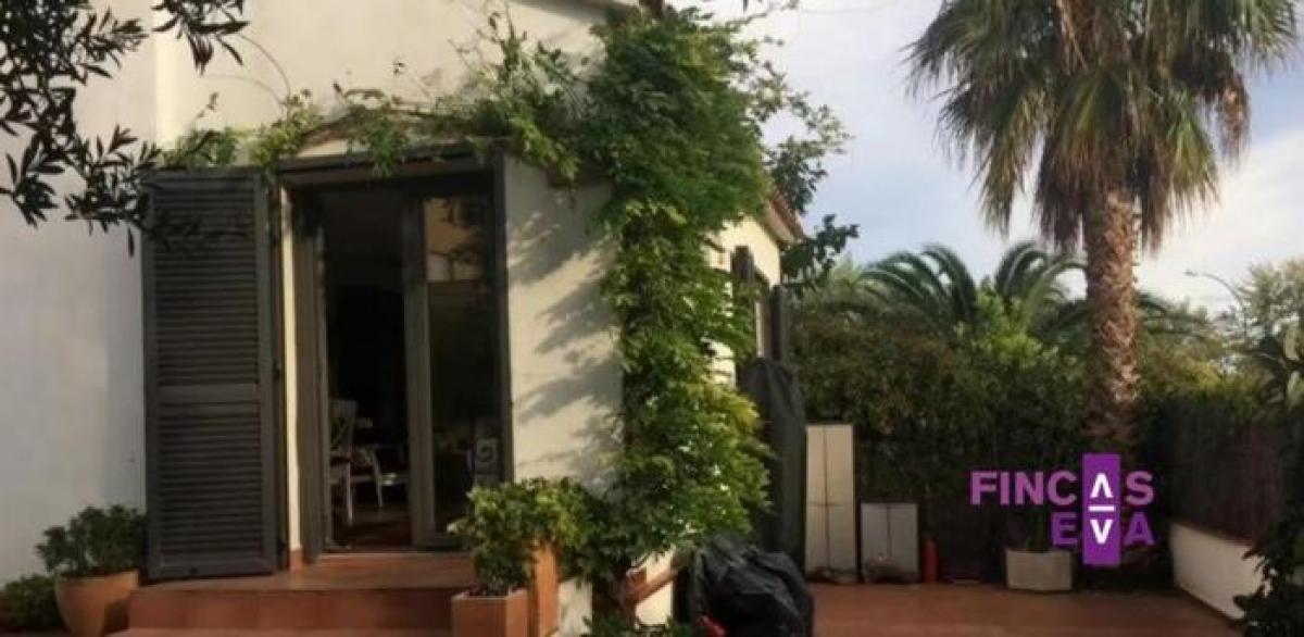 Picture of Villa For Sale in Altafulla, Tarragona, Spain