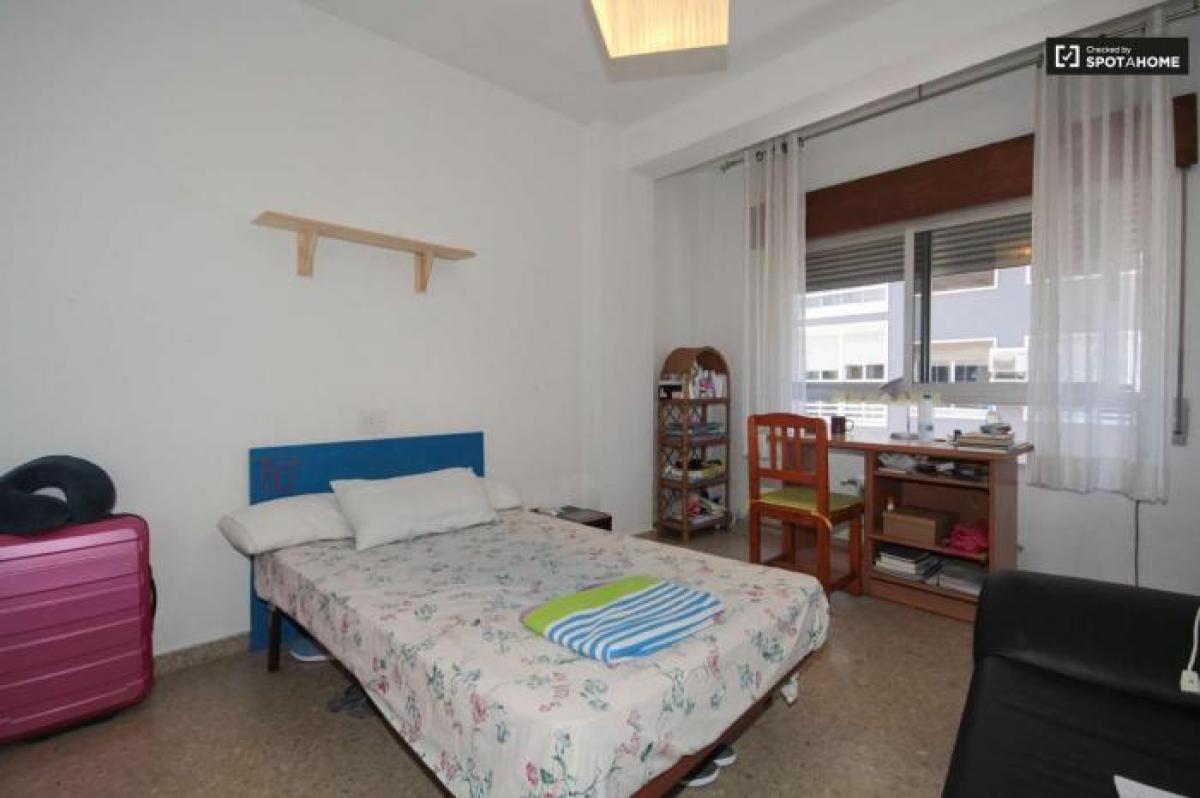 Picture of Apartment For Rent in Granada, Granada, Spain